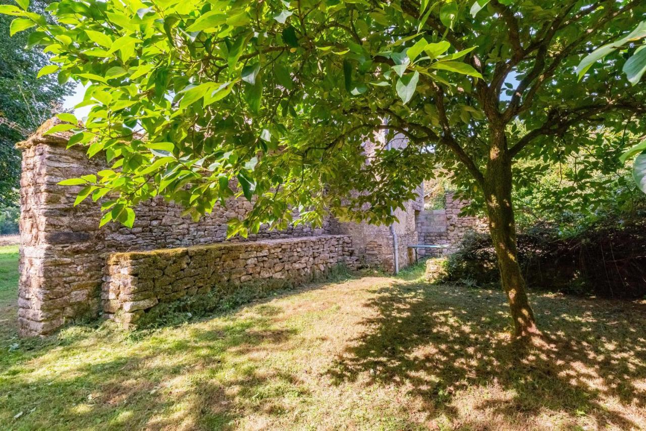 Gite De L'Abbaye Brandivy Exterior foto